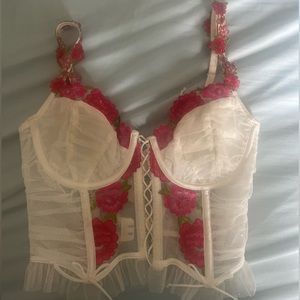 For love and lemons floral corset top